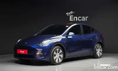 Tesla Model Y, 2021