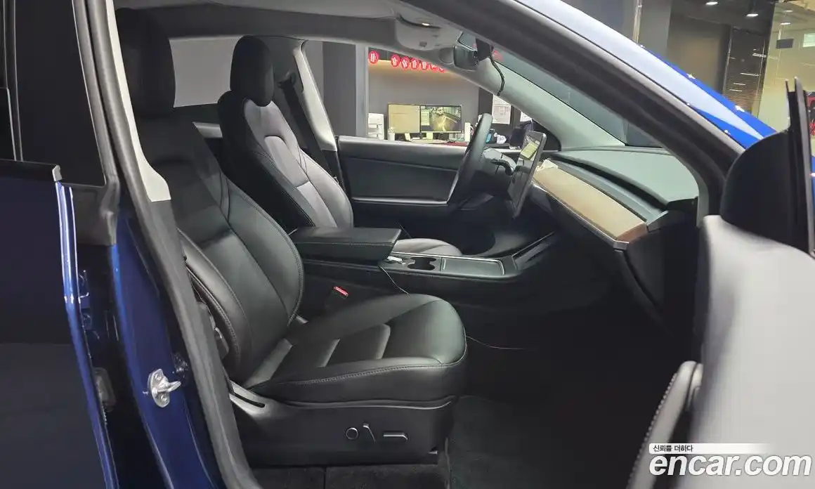 Tesla Model Y 2021 0.2 гидро в Москве № 546739, фото 11