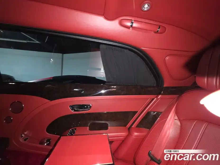 Bentley Mulsanne 2019 6.8 гидро в Москве № 548310, фото 18