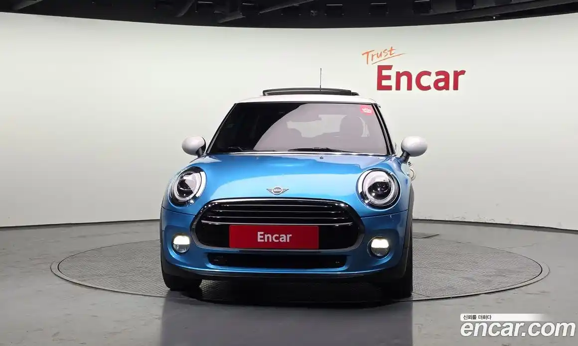 Mini Cooper 2019 1.5 гидро в Москве № 595183, фото 3