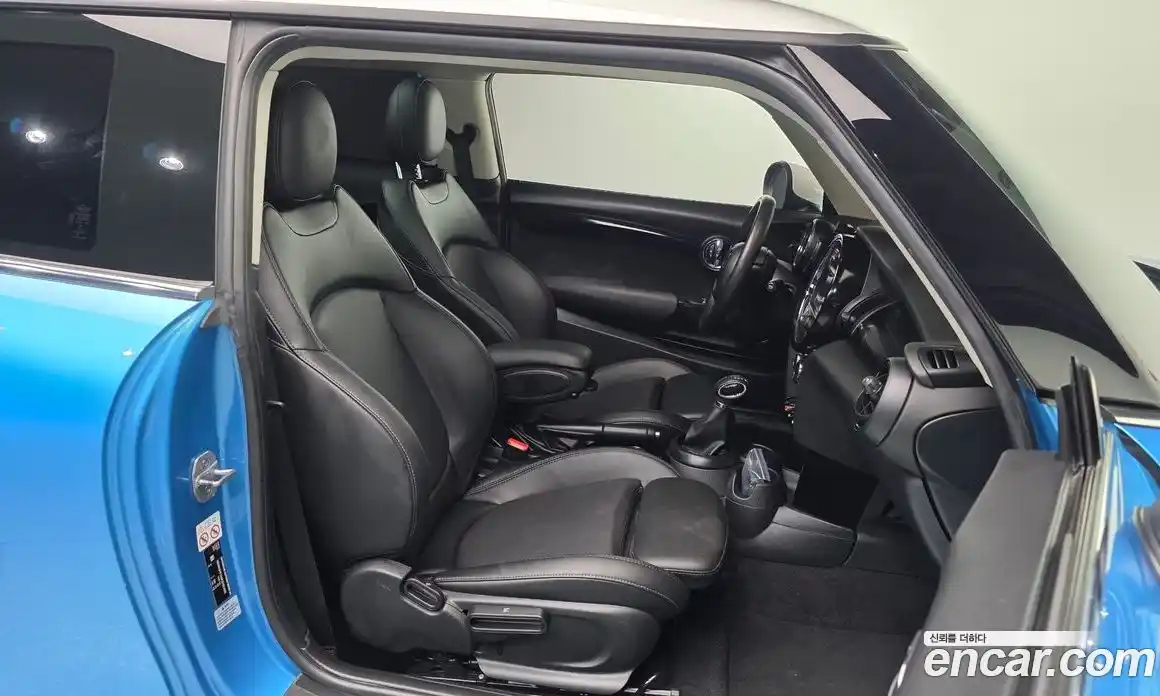 Mini Cooper 2019 1.5 гидро в Москве № 595183, фото 10