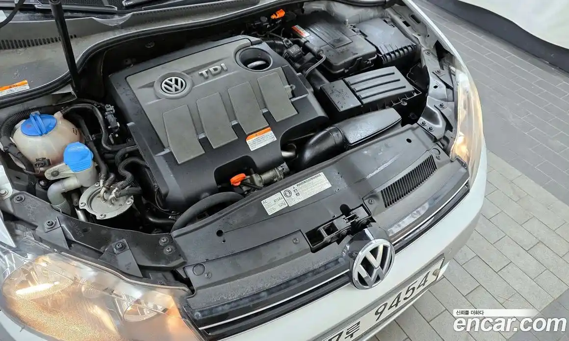 Volkswagen Golf 2011 1.6 гидро в Москве № 595672, фото 6