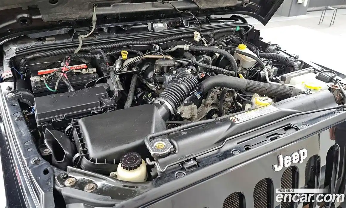 Jeep Wrangler 2009 3.8 гидро в Москве № 609714, фото 6