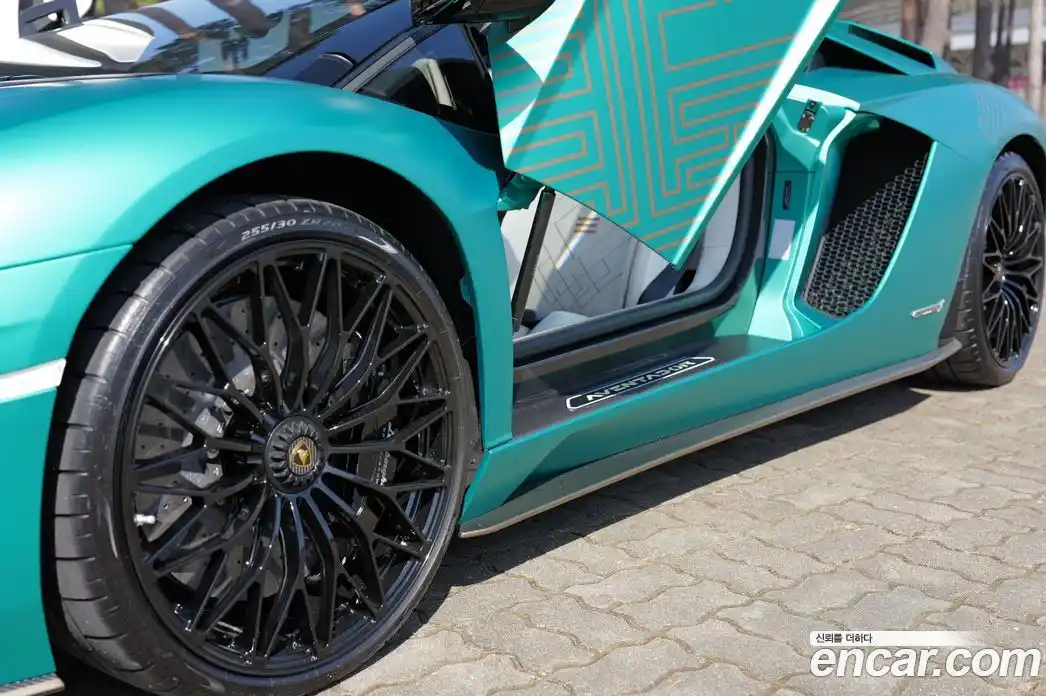 Lamborghini Aventador 2021 6.5 гидро в Москве № 611481, фото 5