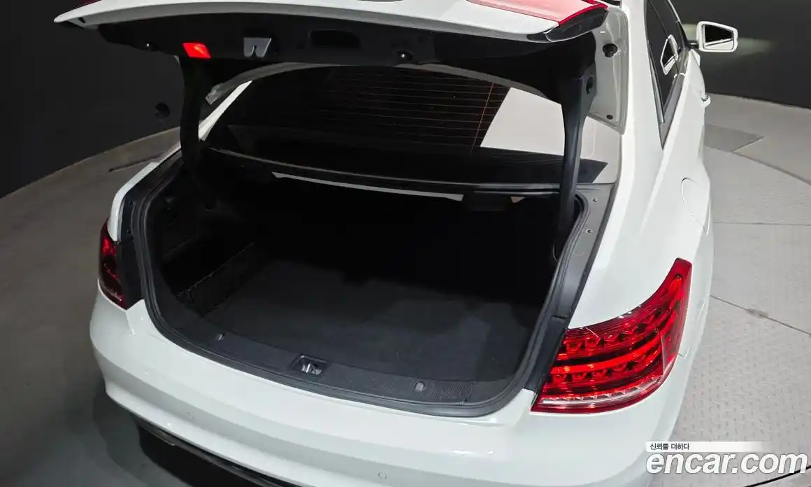 Mercedes-Benz E-Class 2016 2.0 гидро в Москве № 624270, фото 20