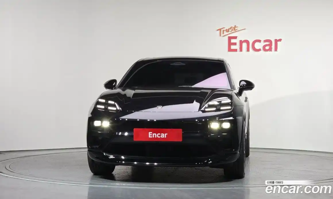 Porsche Macan 2025 0.1 гидро в Москве № 626658, фото 3