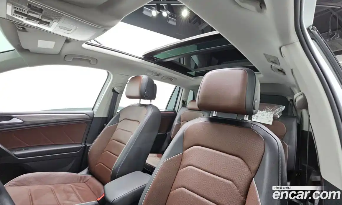 Volkswagen Tiguan 2023 2.0 гидро в Москве № 628908, фото 18