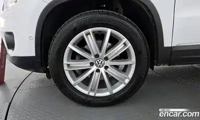 Volkswagen Tiguan 2016 2.0 гидро в Москве № 629117, миниатюра 5