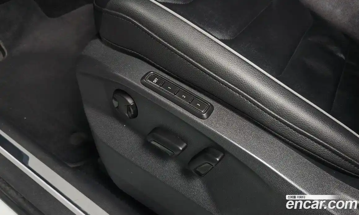 Volkswagen Tiguan 2021 2.0 гидро в Москве № 629174, фото 19