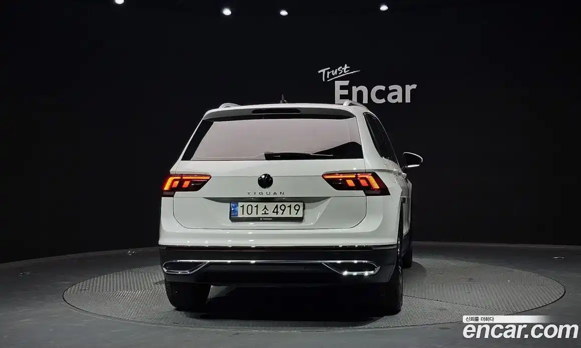 Volkswagen Tiguan 2021 2.0 гидро в Москве № 629174, фото 4
