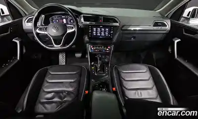 Volkswagen Tiguan 2021 2.0 гидро в Москве № 629174, миниатюра 7