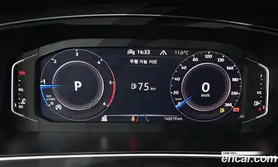 Volkswagen Tiguan 2021 2.0 гидро в Москве № 629174, миниатюра 8
