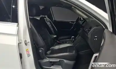Volkswagen Tiguan 2021 2.0 гидро в Москве № 629174, миниатюра 10