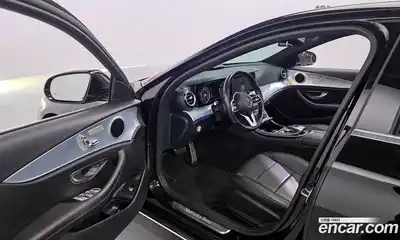 Mercedes-Benz E-Class 2019 2.0 гидро, миниатюра 10
