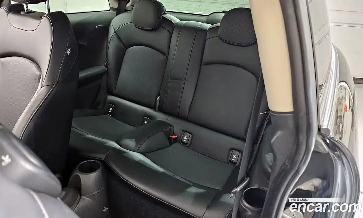 Mini Cooper 2014 1.5 гидро в Москве № 724932, фото 11