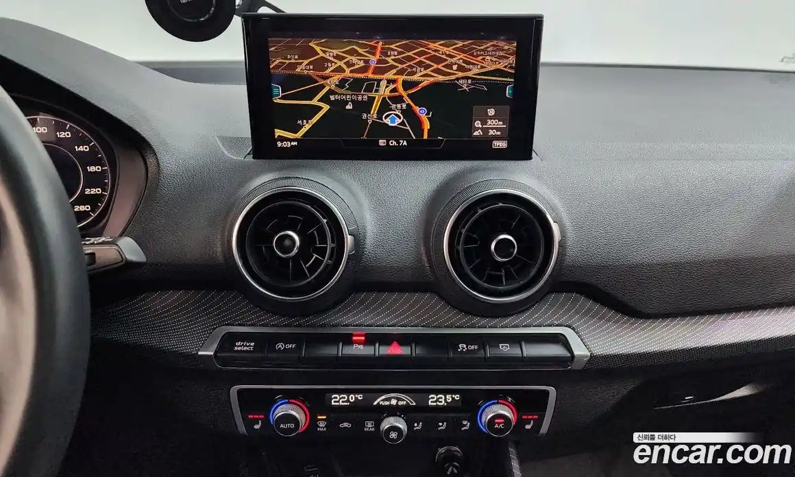 Audi Q2 2020 2.0 гидро в Москве, фото 15