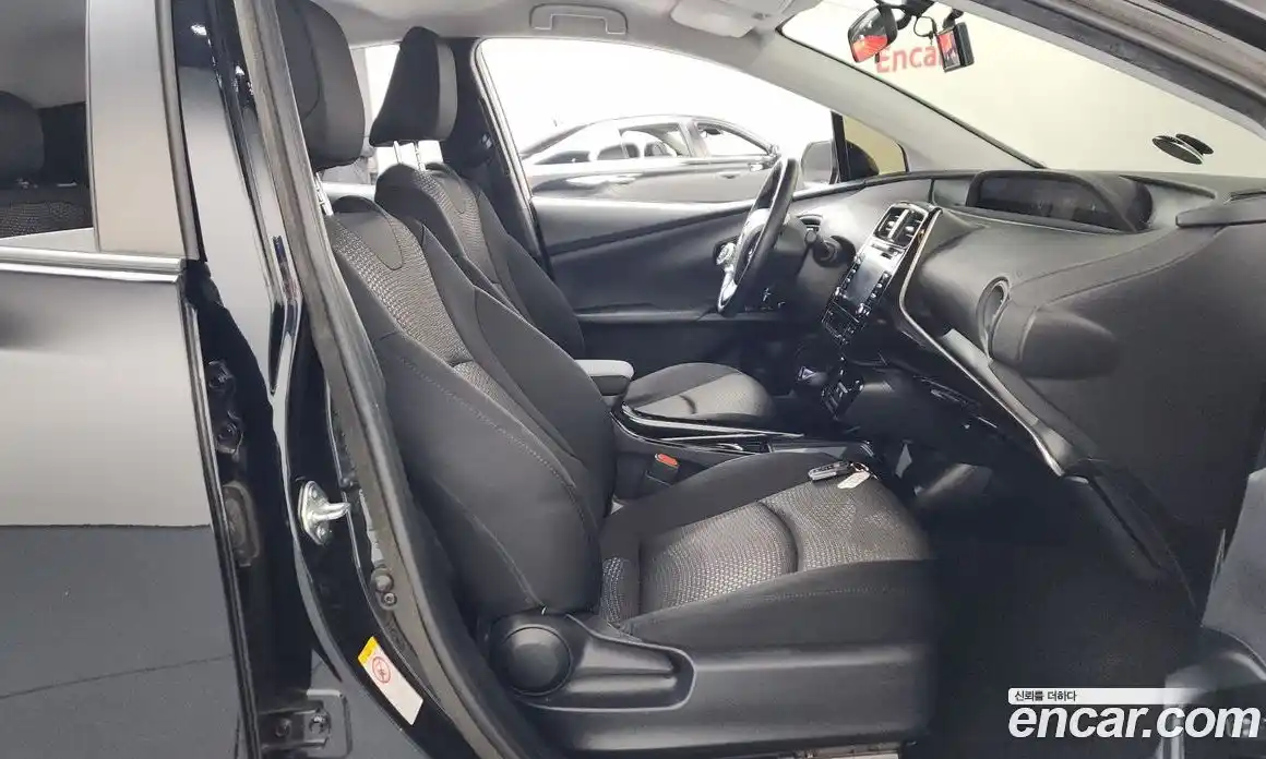 Toyota Prius 2019 1.8 гидро в Москве № 750291, фото 11