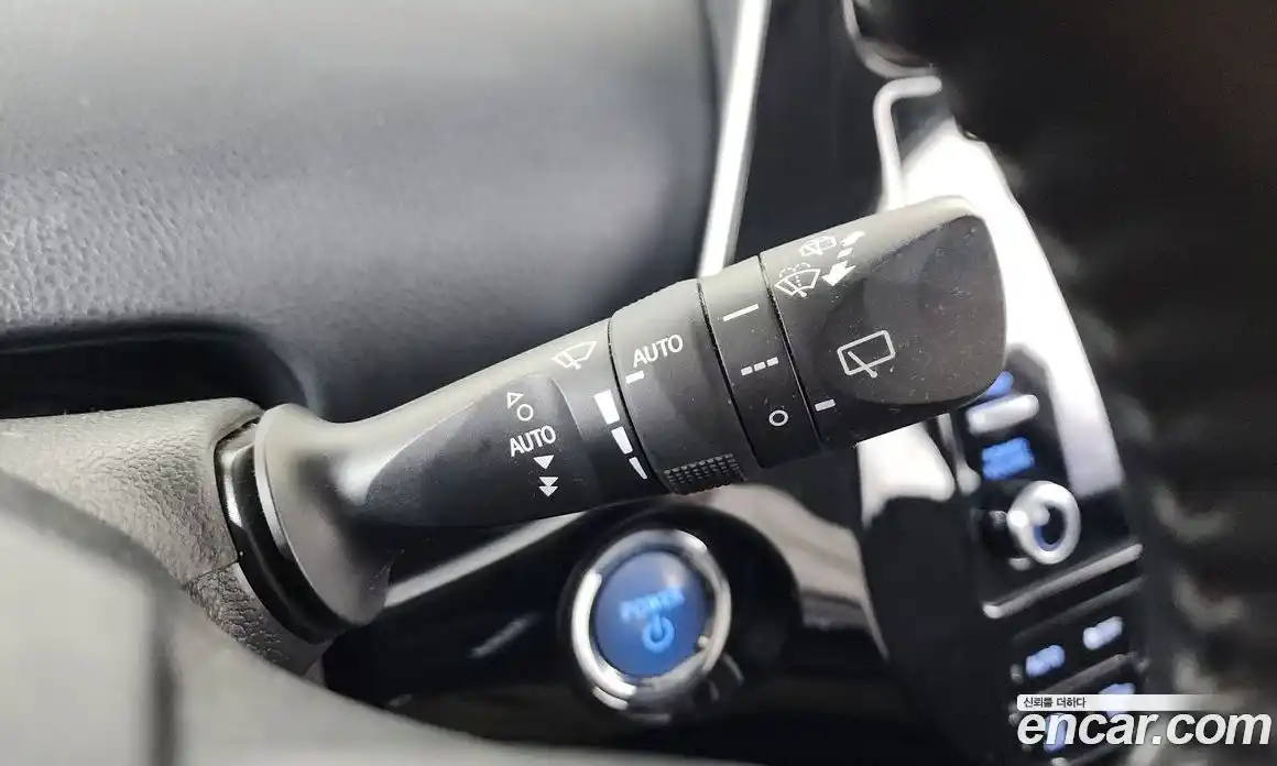 Toyota Prius 2019 1.8 гидро в Москве № 750291, фото 15