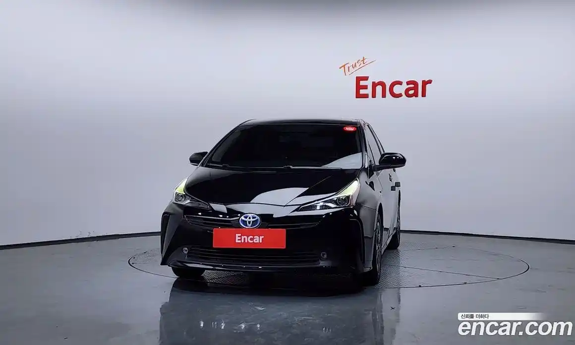 Toyota Prius 2019 1.8 гидро в Москве № 750291, фото 3