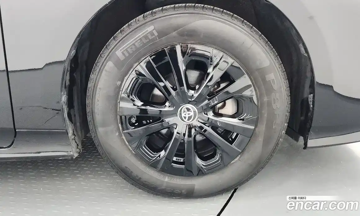 Toyota Prius 2019 1.8 гидро в Москве № 750291, фото 5