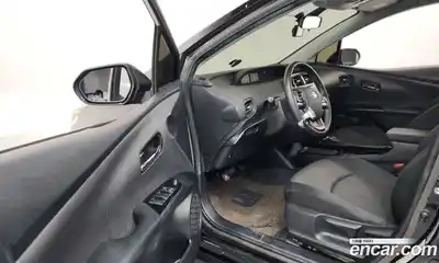 Toyota Prius 2019 1.8 гидро в Москве № 750291, миниатюра 10
