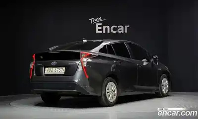 Toyota Prius 2017 1.8 гидро в Москве № 750305, миниатюра 4