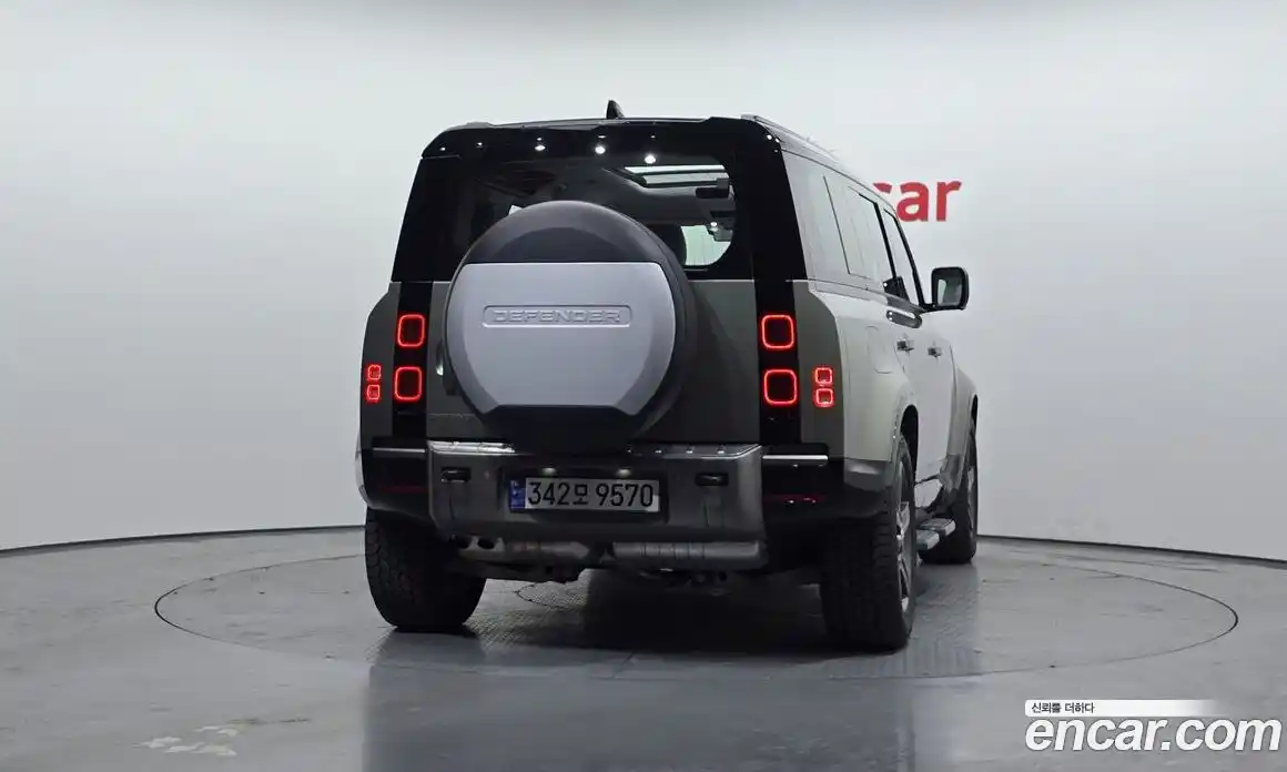Land Rover Defender 2025 3.0 гидро в Москве № 765959, фото 4