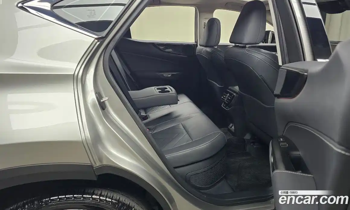 Lexus NX 2024 2.5 гидро в Москве № 766797, фото 12
