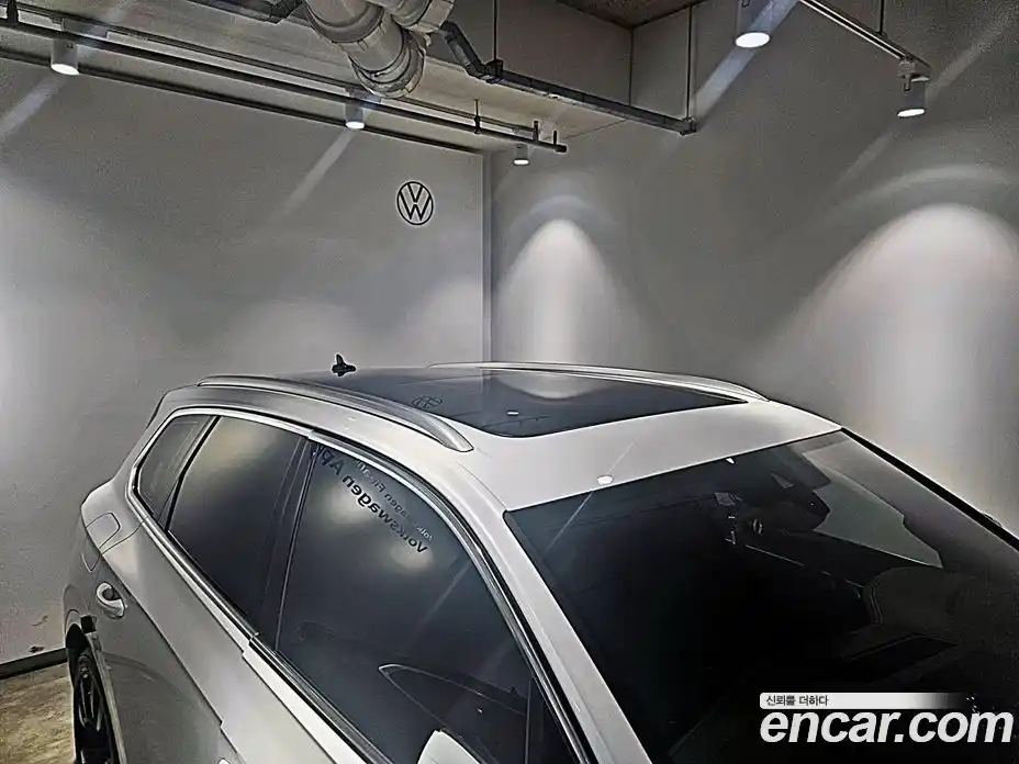 Volkswagen Touareg 2023 3.0 гидро в Москве № 767234, фото 14