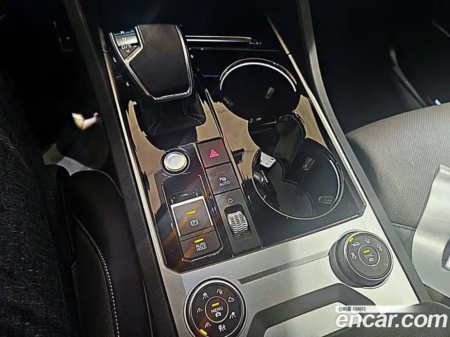 Volkswagen Touareg 2023 3.0 гидро в Москве № 767234, фото 9