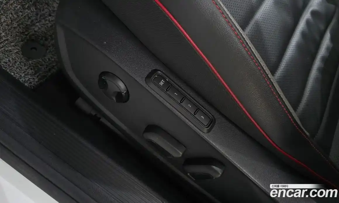 Volkswagen Golf 2023 2.0 гидро в Москве № 802791, фото 18
