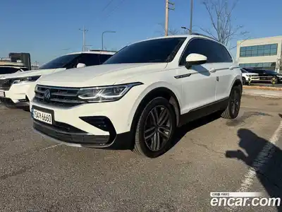 Volkswagen Tiguan, 2022