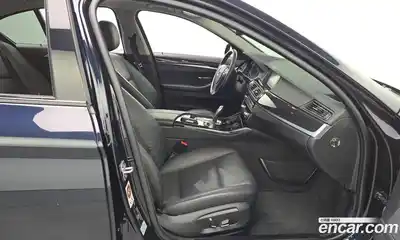 BMW 5-Series 2016 2.0 гидро в Москве № 821576, миниатюра 11