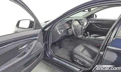 BMW 5-Series 2016 2.0 гидро в Москве № 821576, миниатюра 10