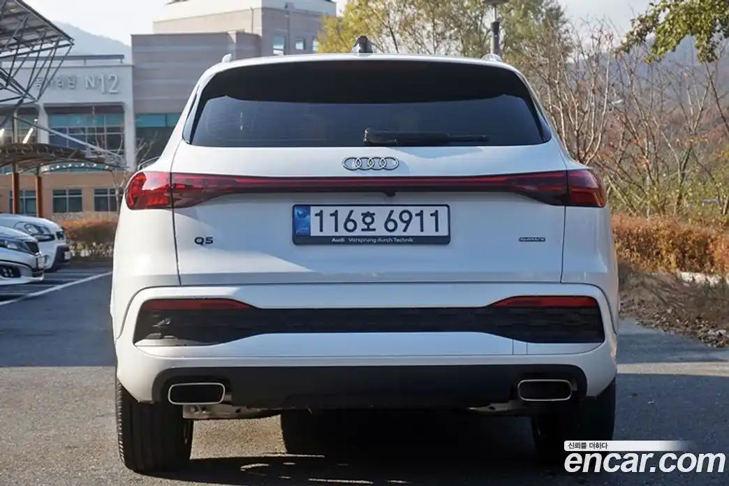 Audi Q5 2025 2.0 гидро в Москве № 823559, фото 4