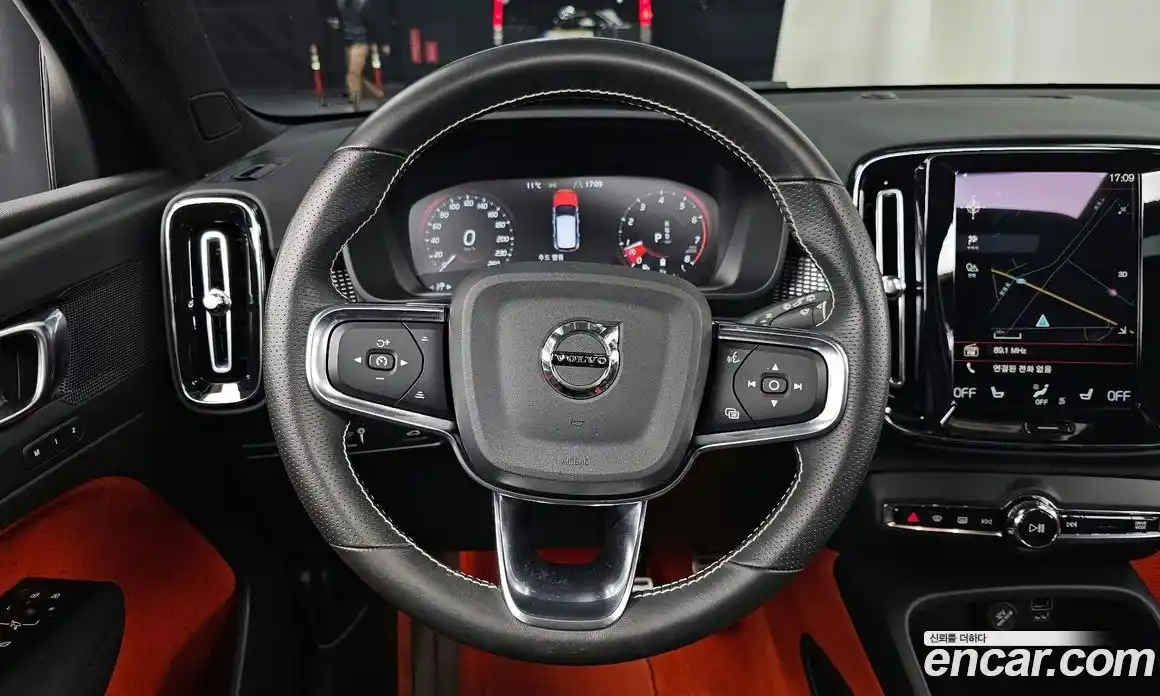 Volvo XC40 2021 2.0 гидро в Москве № 823905, фото 13