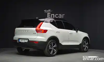 Volvo XC40 2021 2.0 гидро в Москве № 823905, миниатюра 2