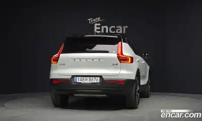 Volvo XC40 2021 2.0 гидро в Москве № 823905, миниатюра 4