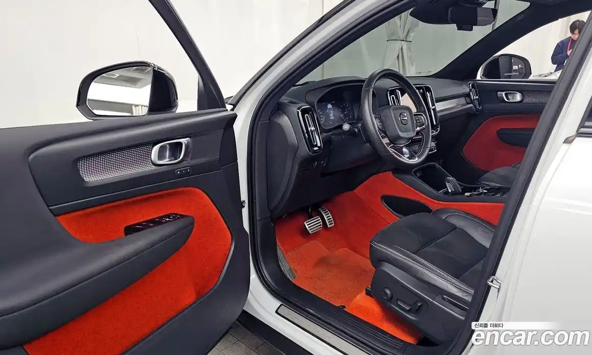 Volvo XC40 2021 2.0 гидро в Москве № 823905, фото 10
