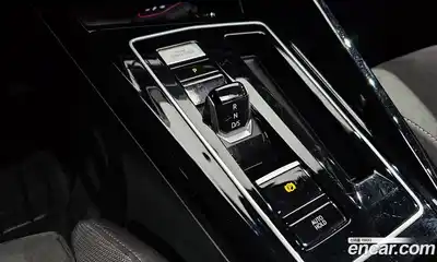 Volkswagen Golf 2023 2.0 гидро в Москве № 826140, миниатюра 9