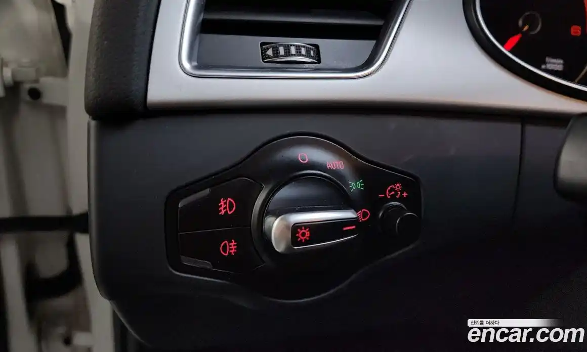 Audi A4 2015 2.0 гидро в Москве № 859798, фото 14