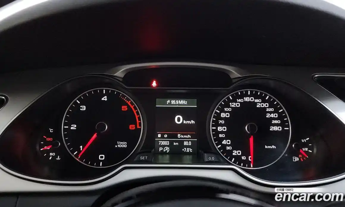 Audi A4 2015 2.0 гидро в Москве № 859798, фото 8