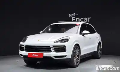Porsche Cayenne, 2023