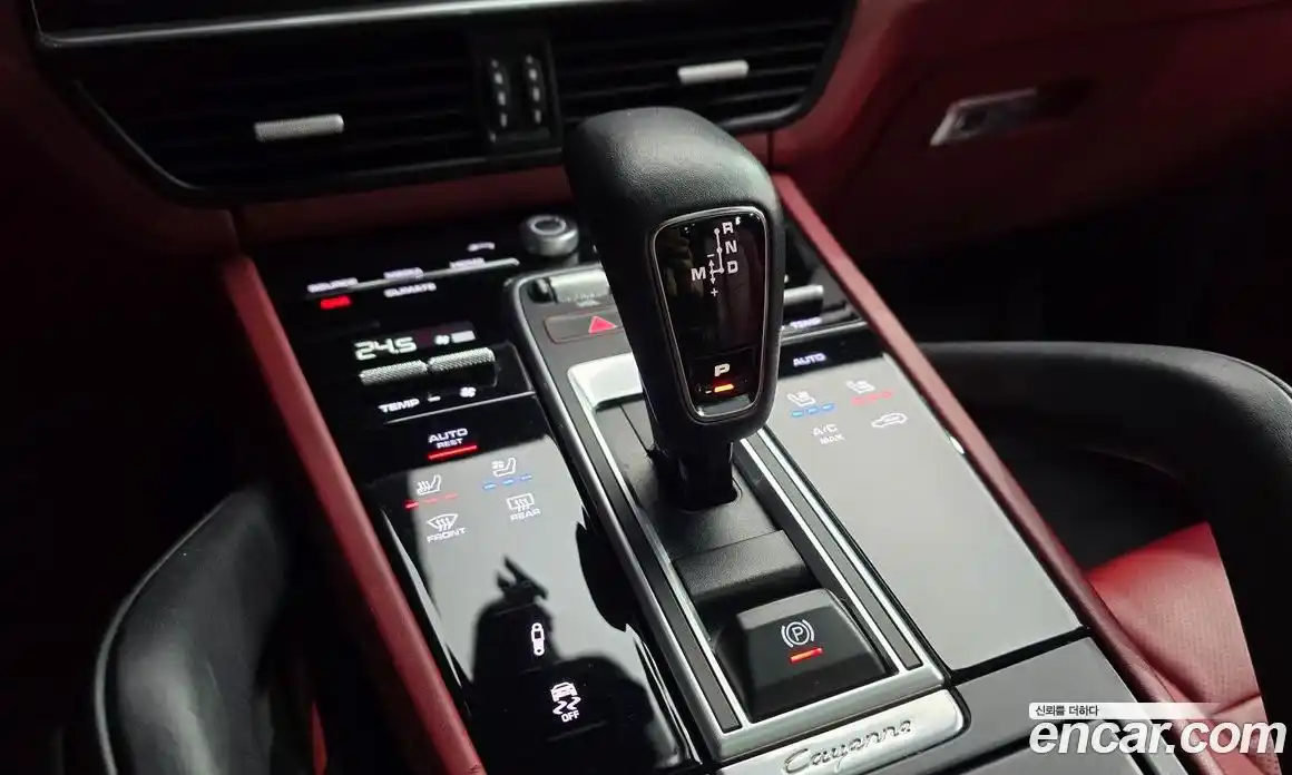 Porsche Cayenne 2023 3.0 гидро в Москве № 860772, фото 9