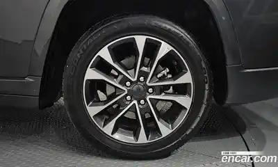 Jeep Cherokee 2022 3.6 гидро в Москве № 862742, миниатюра 5