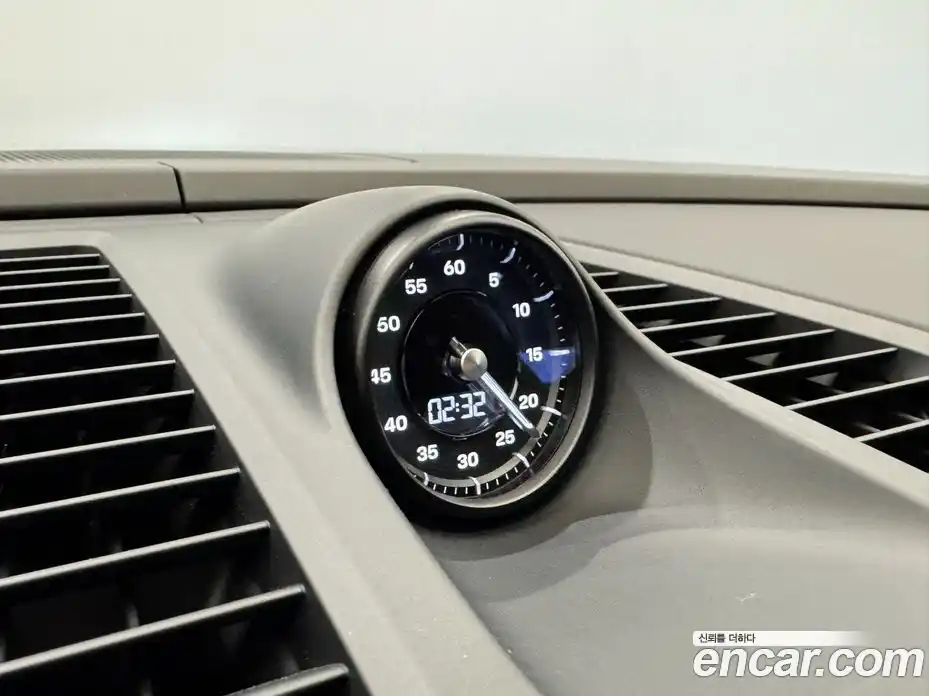 Porsche Macan 2025 гидро в Москве № 892026, фото 17