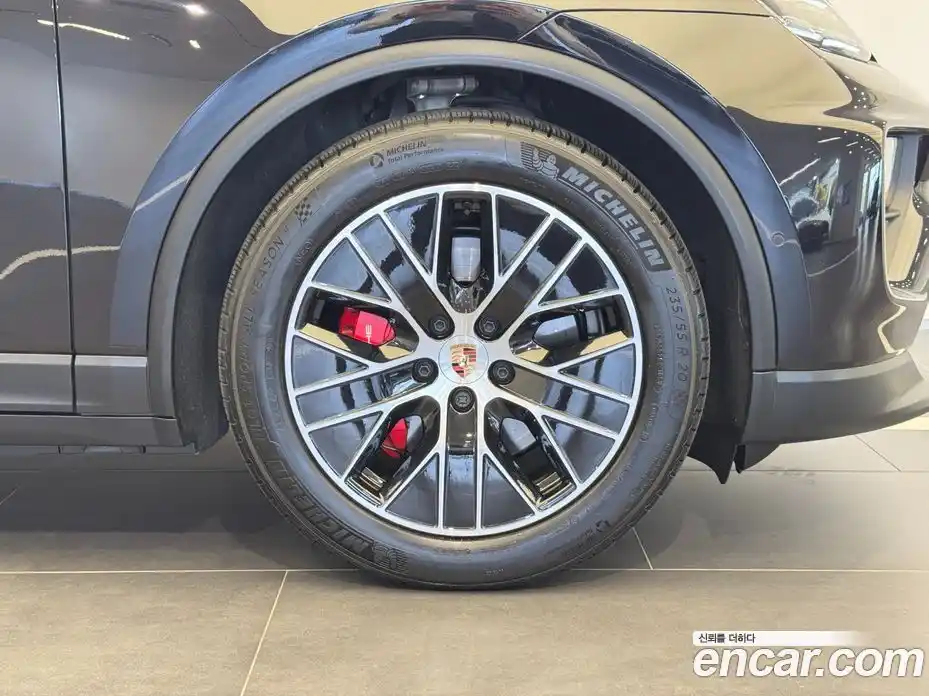 Porsche Macan 2025 гидро в Москве № 892026, фото 6