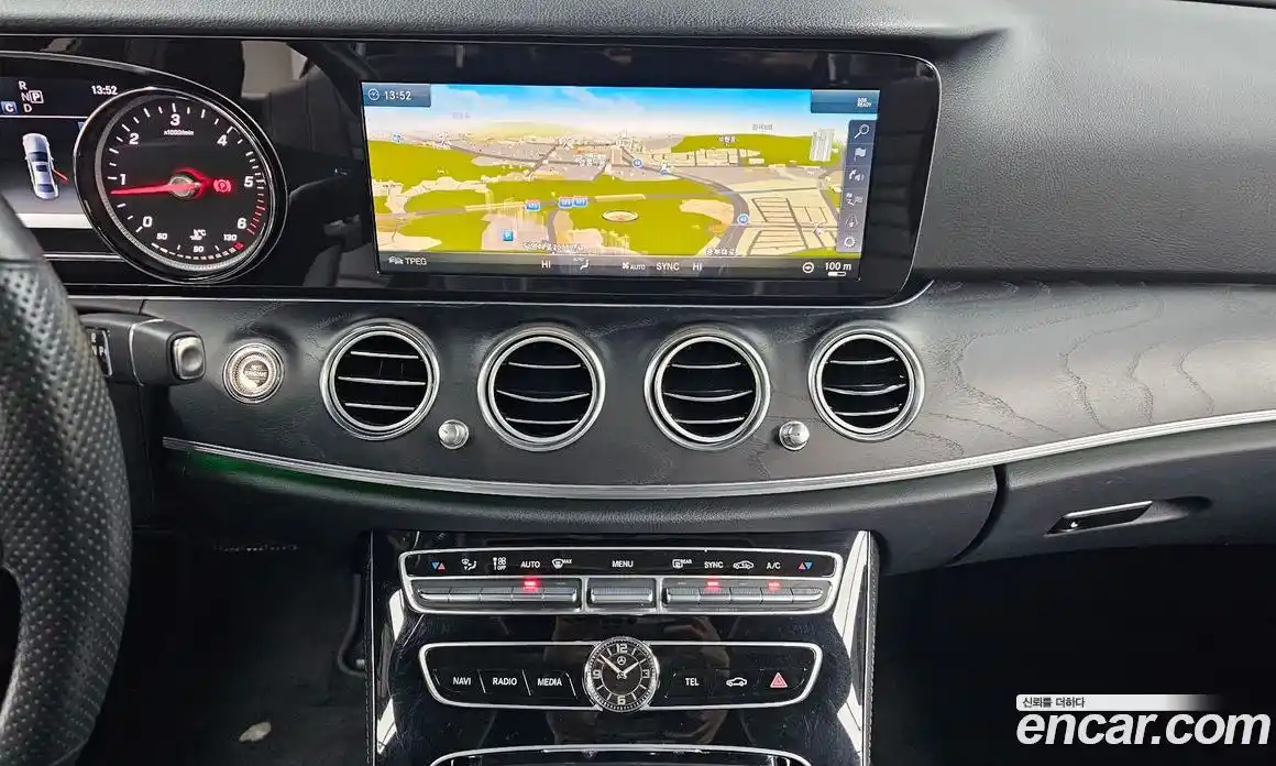 Mercedes-Benz E-Class 2017 1.9 гидро в Москве № 893226, фото 15