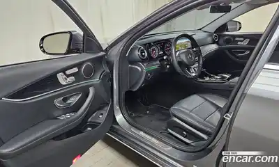 Mercedes-Benz E-Class 2017 1.9 гидро в Москве № 893226, миниатюра 10
