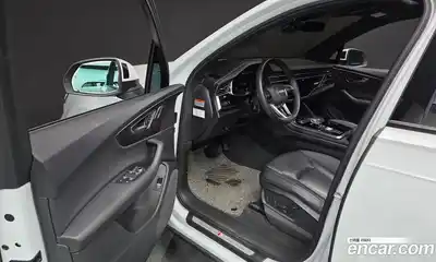 Audi Q7 2023 3.0 гидро в Москве № 893941, миниатюра 10